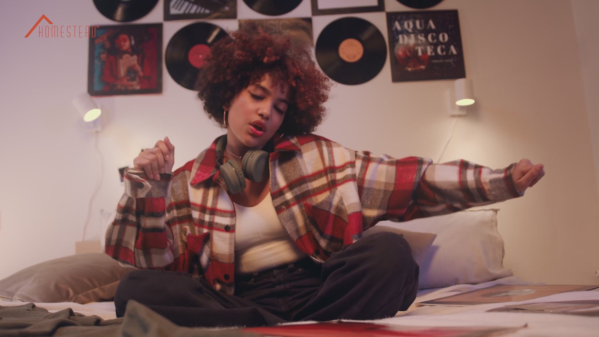 Homestead Rustic Vinyl Record Holder